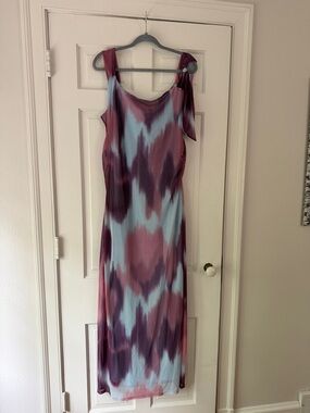 Vero Moda Sleeveless Tie-Dye Maxi Dress in Light Blue & Plum (New with Tags)